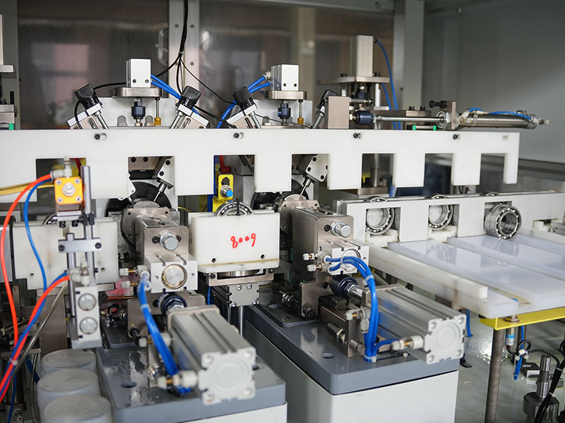 Deep-groove ball bearing production line