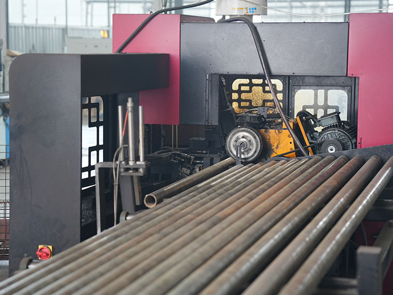 Cutting of raw materials